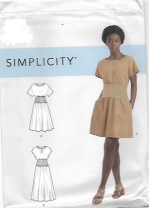 Picture of 67 SIMPLICITY S9135: DRESS SIZE 6-14