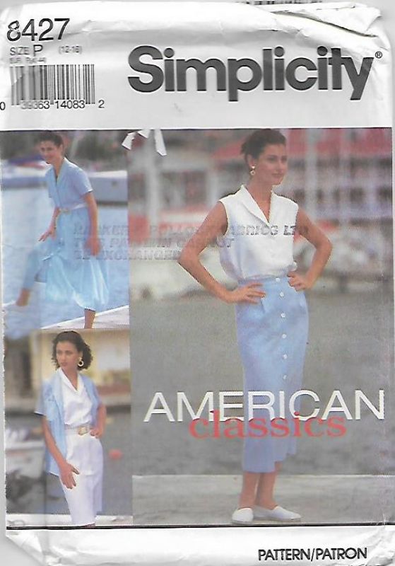 Picture of C233 SIMPLICITY 8427: SHIRT & SKIRT SIZE 12-16